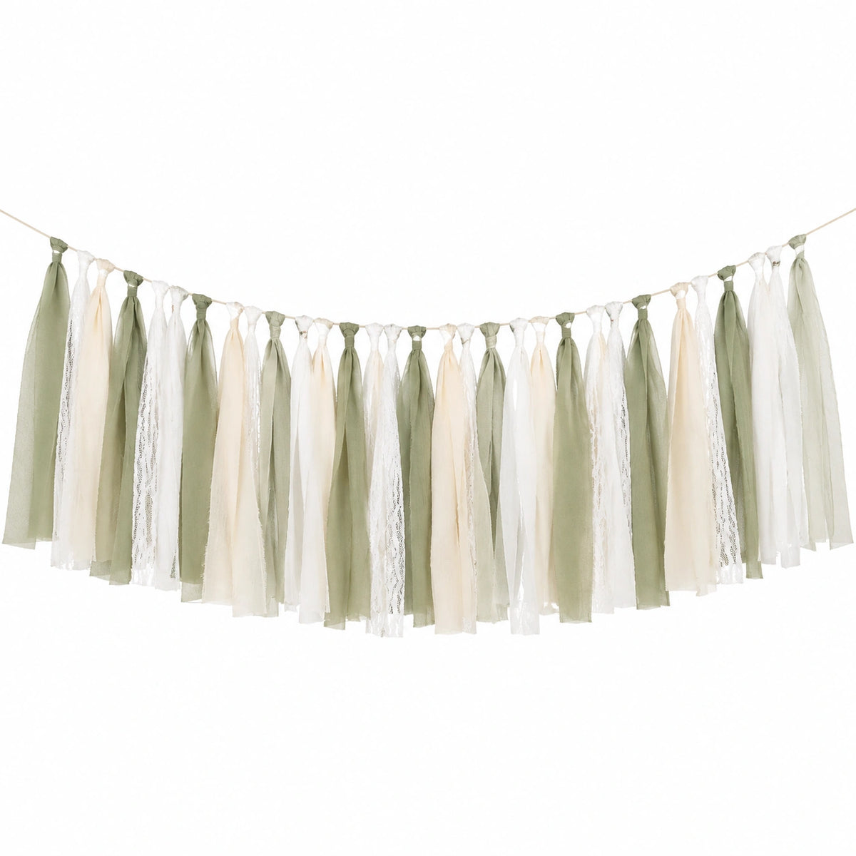 Guirlande décorative à franges 150 cm vert sauge blanc crème en tissu et dentelle - décoration suspendue bohème